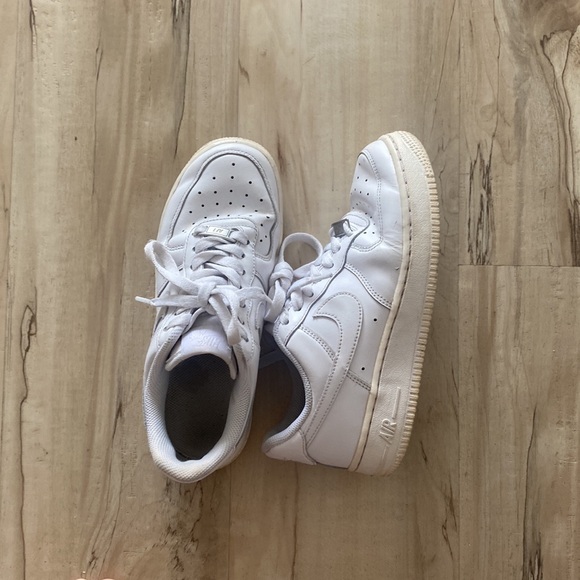 Nike Airforce 1 Women - Picture 4 of 4